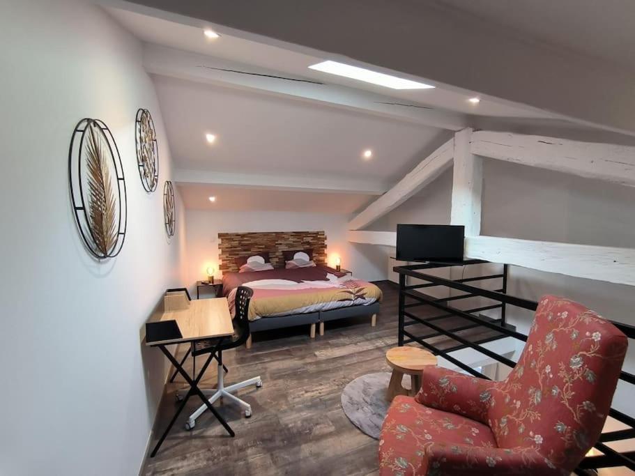 Apartmán T2 -55M2- Elegant Et Chaleureux Montbrison Exteriér fotografie