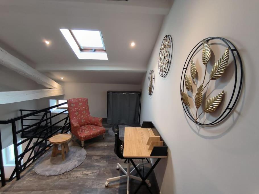 Apartmán T2 -55M2- Elegant Et Chaleureux Montbrison Exteriér fotografie